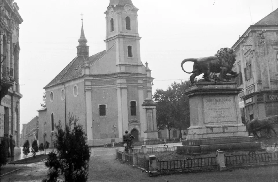 A szigetvári Zrínyi tér 1950-ben