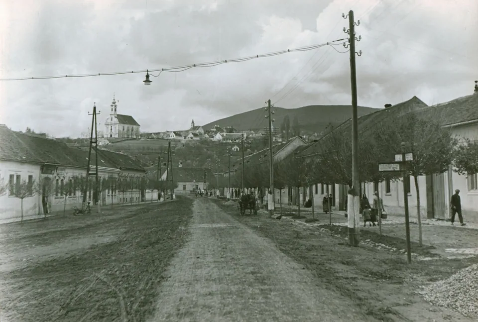 Pécsvárad látképe az 1930-as évek közepén