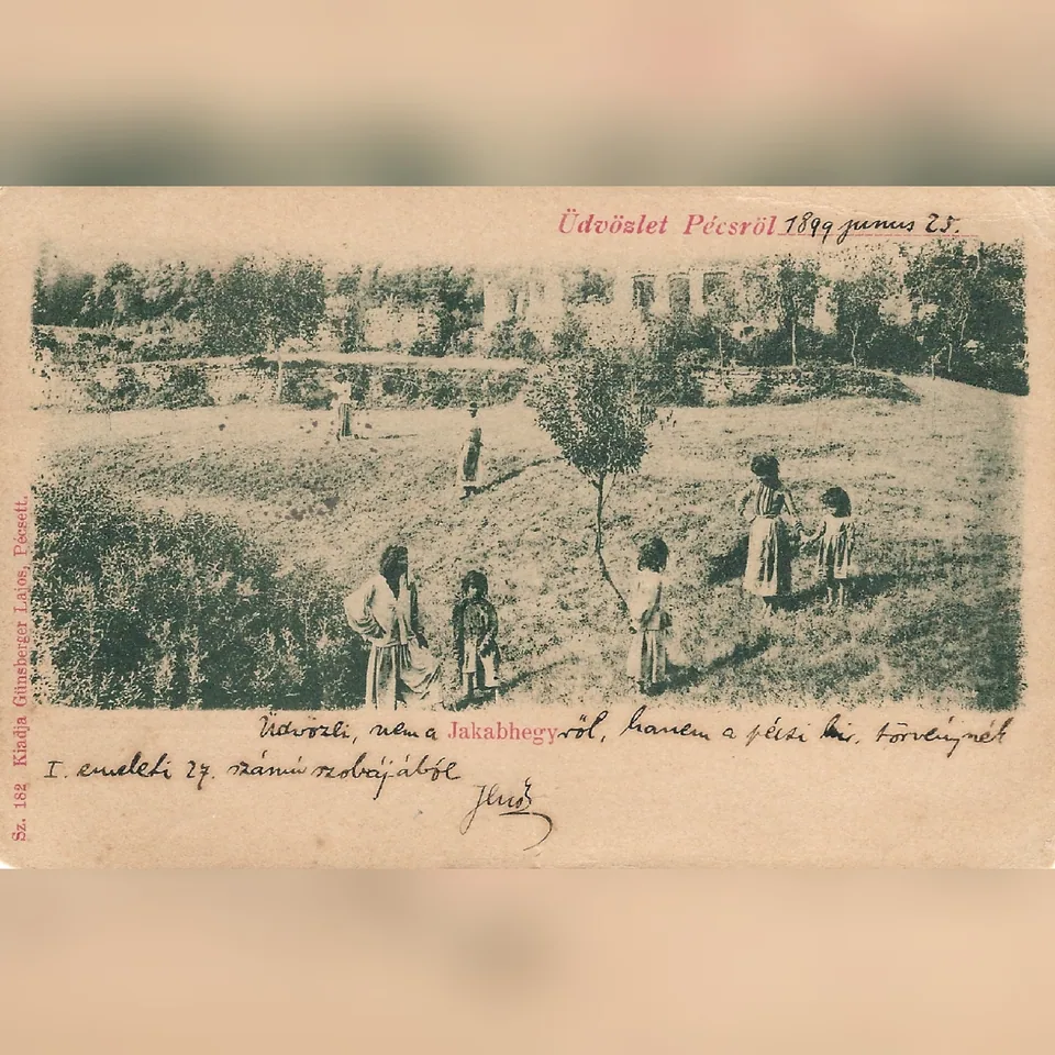 Életkép Pécsről, a Jakab-hegyről, egy 1899-ben kitöltött képeslapon