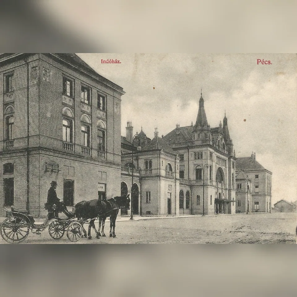 A pécsi vasútállomás főépülete az első világháborút megelőző időszakban